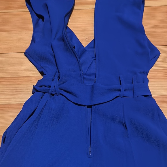 Women’s Sleeveless Romper - Picture 12 of 14